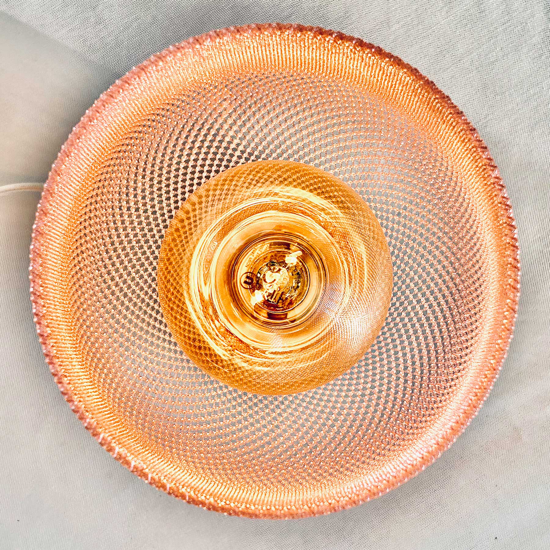LightWeave
